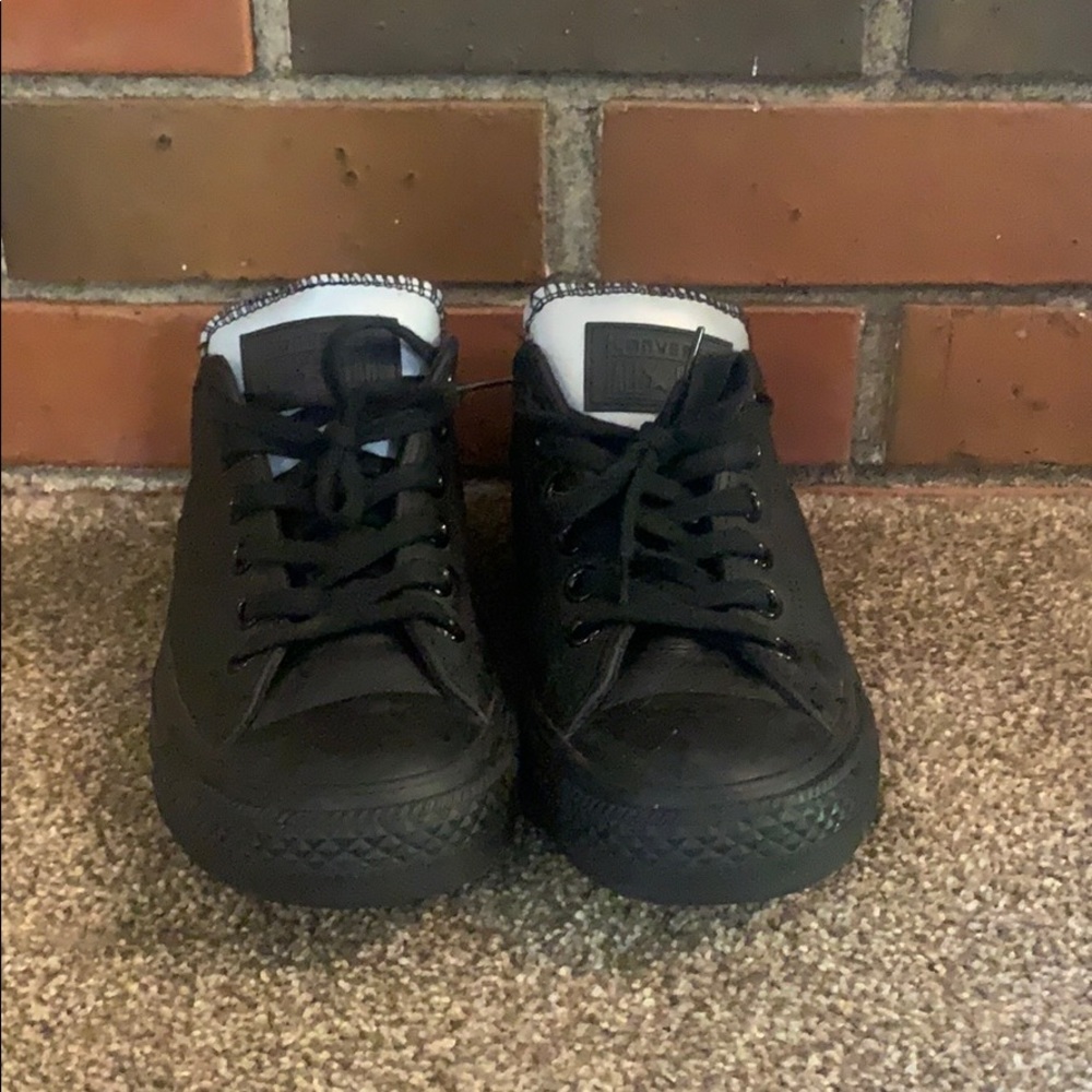 Black Leather Converse Size 7